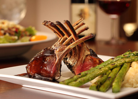 waters-edge-lighthouse-01_ws